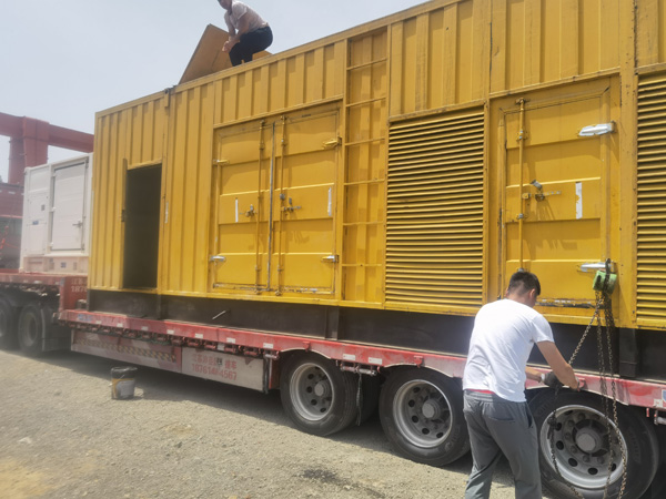 临猗发电机出租100KW发电机需要什么规格的电缆线？